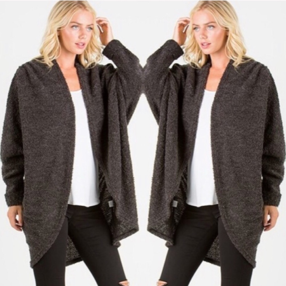 Oversized Cardigan - Picture 2 of 8